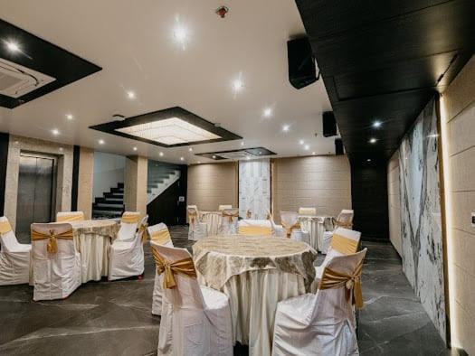 Hotel Emerald Inn Bhopal Luaran gambar